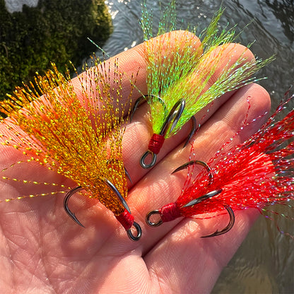 PROBEROS Flash Feather Treble Hooks High Carbon Steel Treble Hooks with Flash Skirts 10PCS/Box