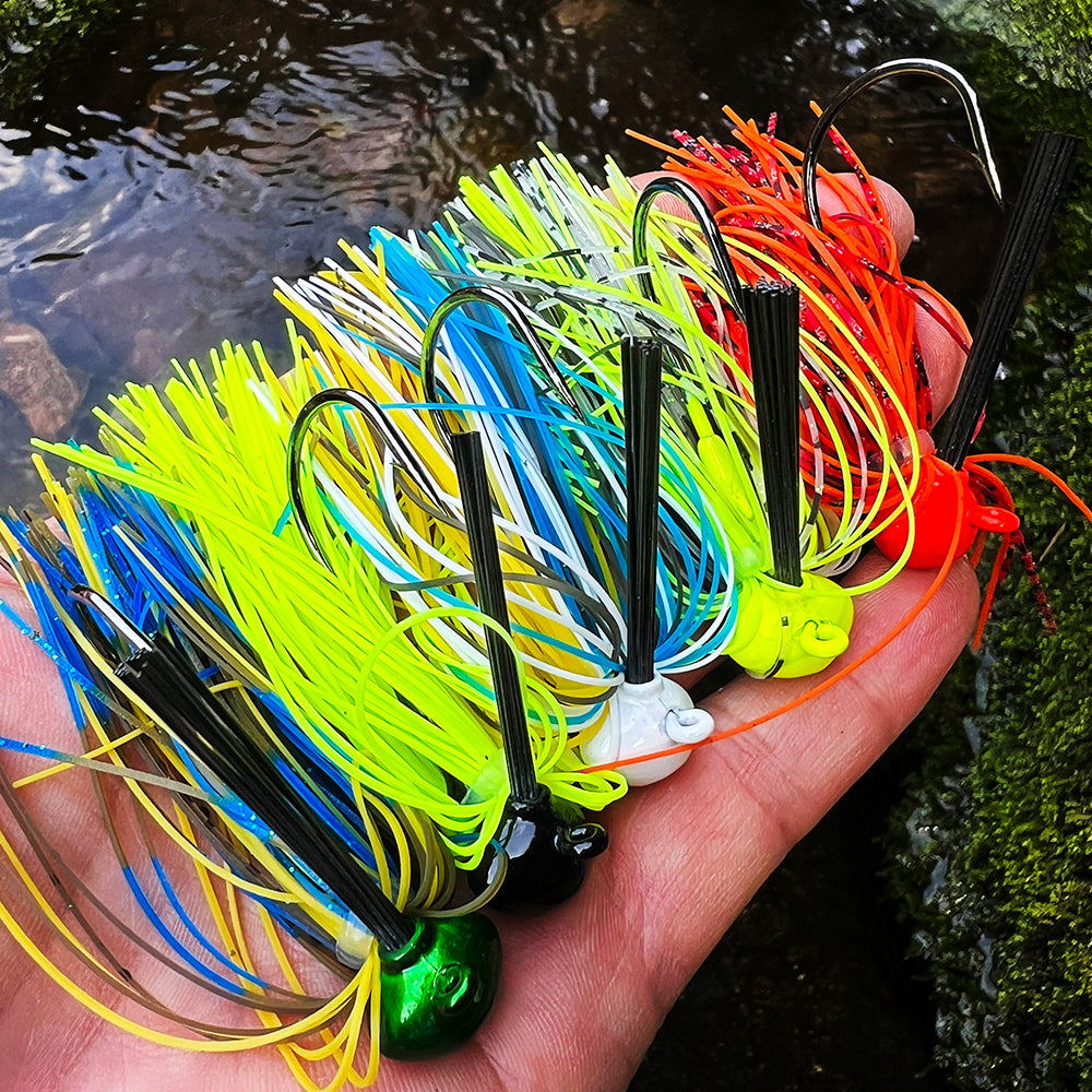 Proberos DW635 spinnerbait skirt jig head lures with lifelike 3D eyes handhold detail